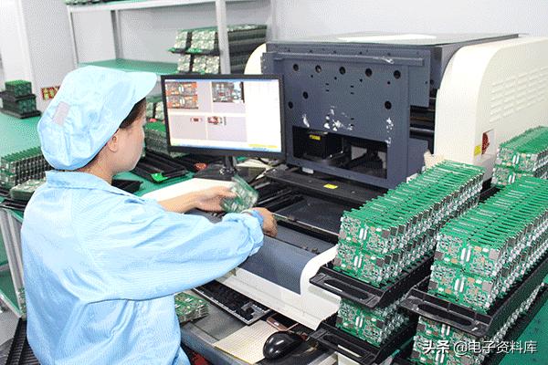PCB組裝(PCBA):4個(gè)步驟和所需的相關(guān)機(jī)器