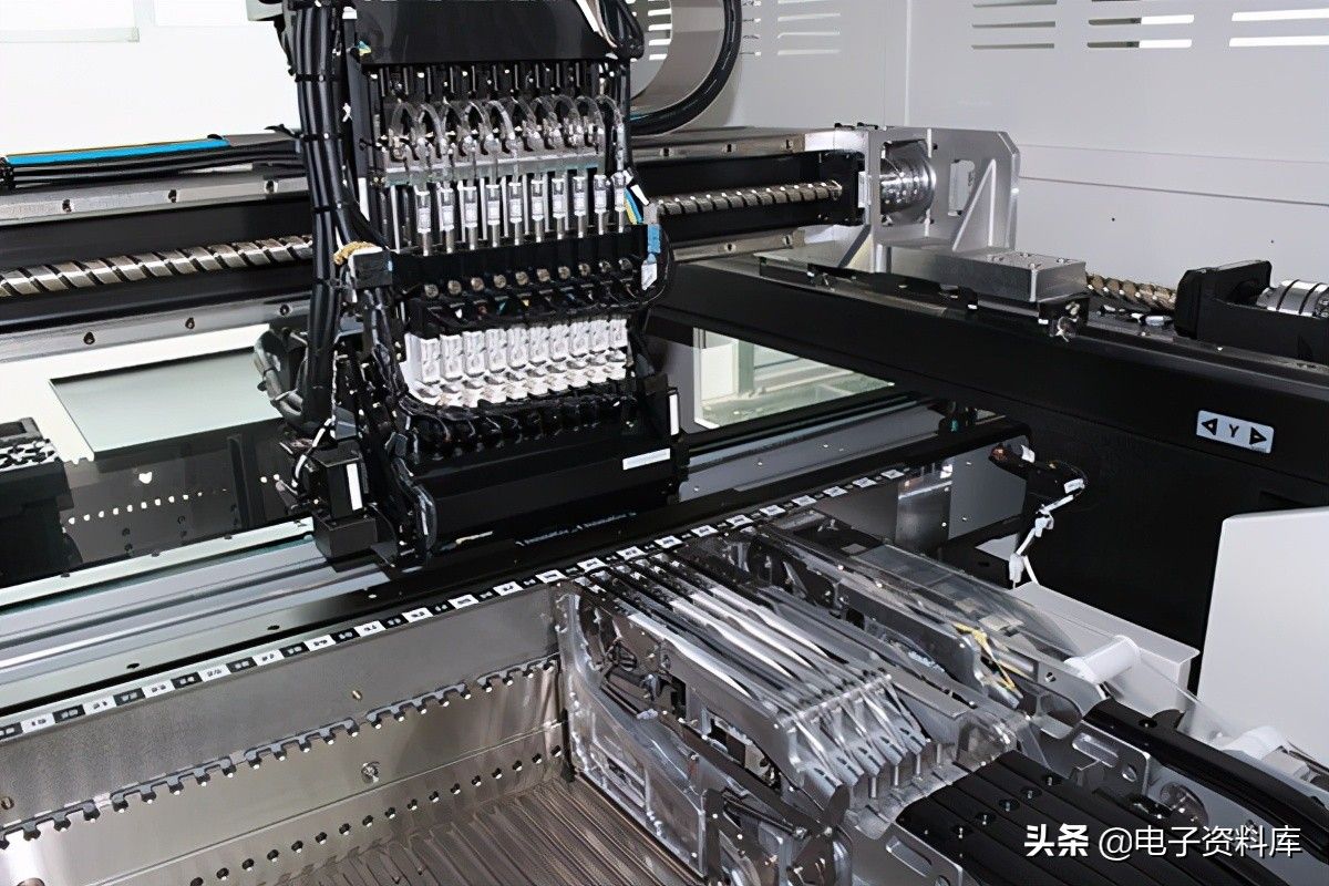 PCB組裝(PCBA):4個(gè)步驟和所需的相關(guān)機(jī)器