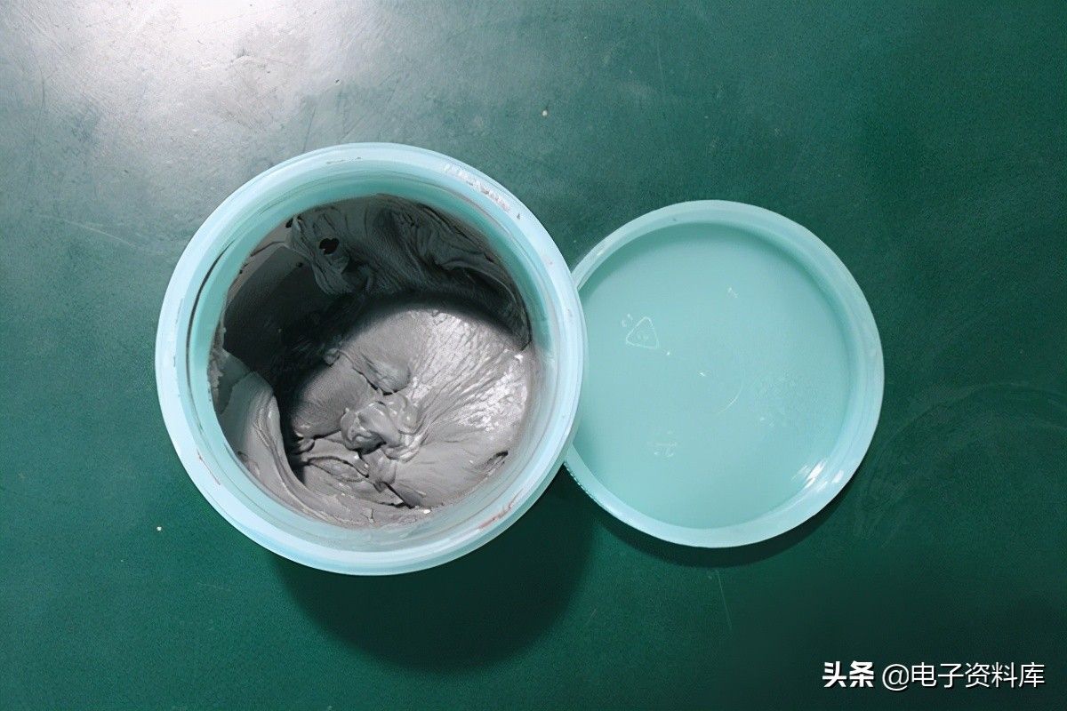 PCB組裝(PCBA):4個(gè)步驟和所需的相關(guān)機(jī)器