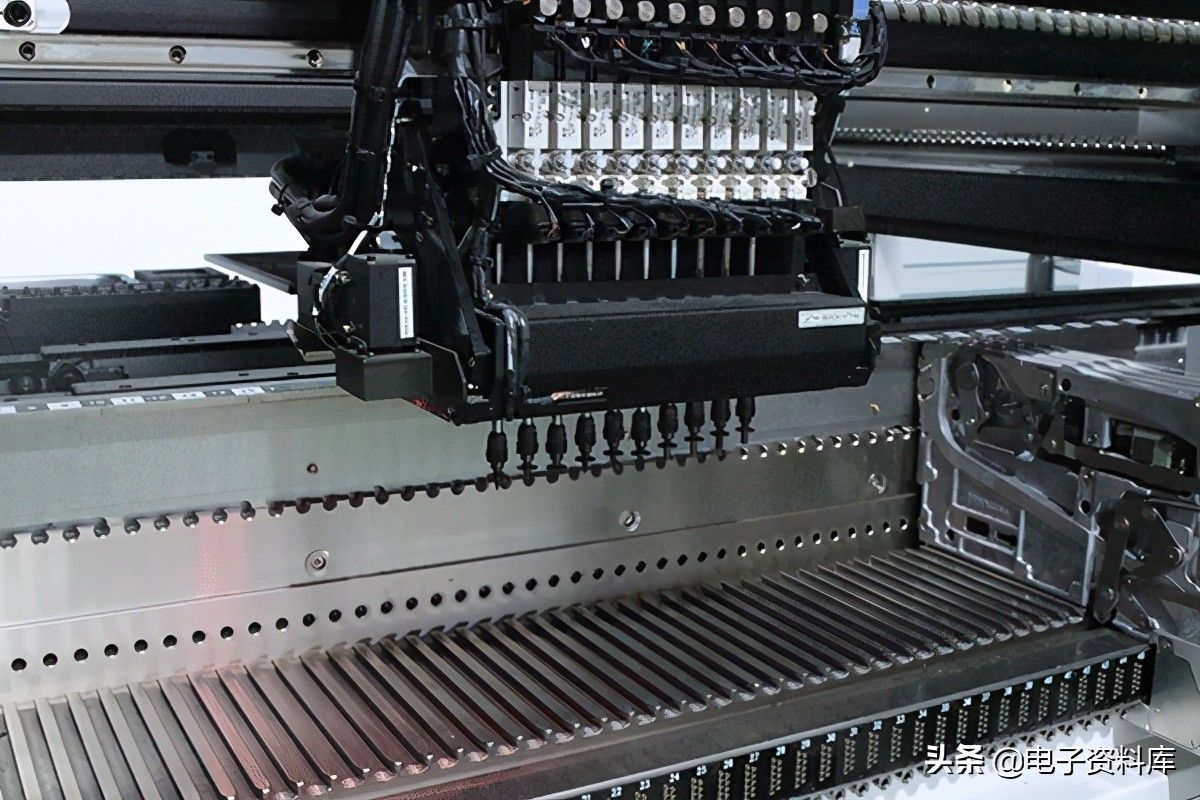 PCB組裝(PCBA):4個(gè)步驟和所需的相關(guān)機(jī)器